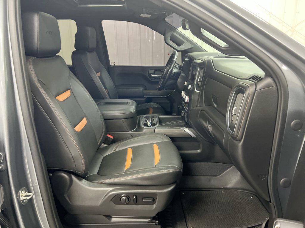 Used 2021 GMC Sierra 1500 AT4 w/ AT4 Value Package AWD/4WD image 23