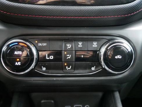 Used 2023 Chevrolet TrailBlazer RS w/ Convenience Package AWD/4WD image 16