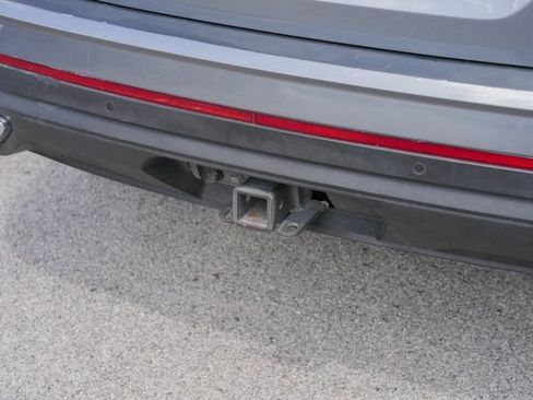 Used 2021 Volkswagen Atlas SE w/ Towing Package AWD/4WD image 9