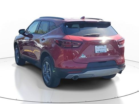 Certified 2024 Chevrolet Blazer LT w/ Convenience Package FWD image 3