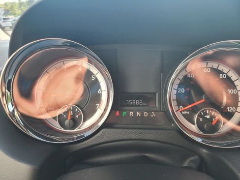 Used 2019 Dodge Grand Caravan SXT FWD image 13