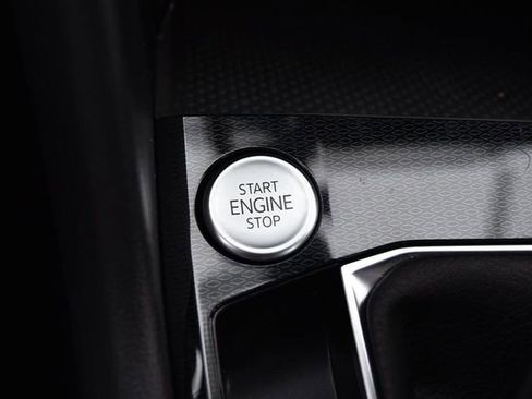 New 2026 Volkswagen Taos S image 16