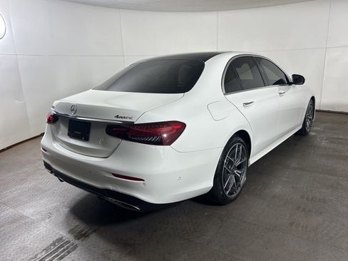 Used 2021 Mercedes-Benz E 350 4MATIC Sedan image 7