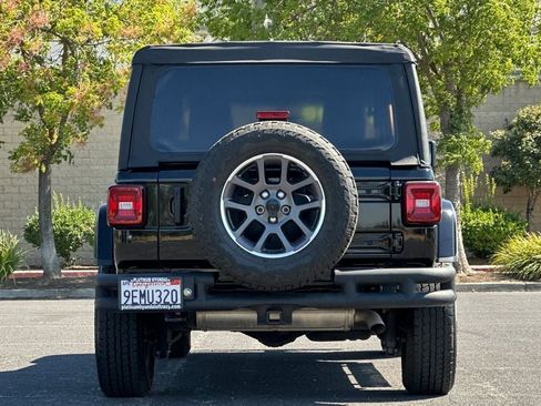 Used 2021 Jeep Wrangler Unlimited Sport image 5