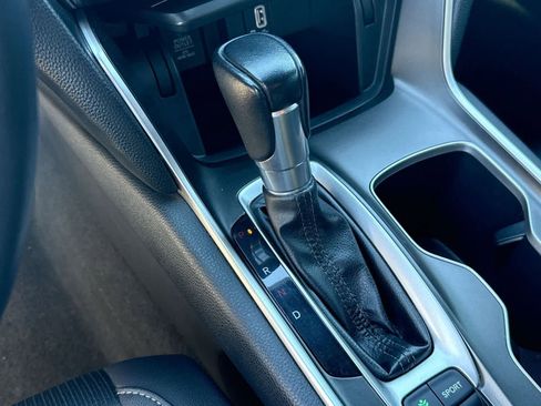 Used 2019 Honda Accord Sport image 24