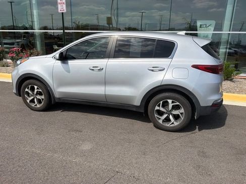 Used 2021 Kia Sportage LX FWD image 13