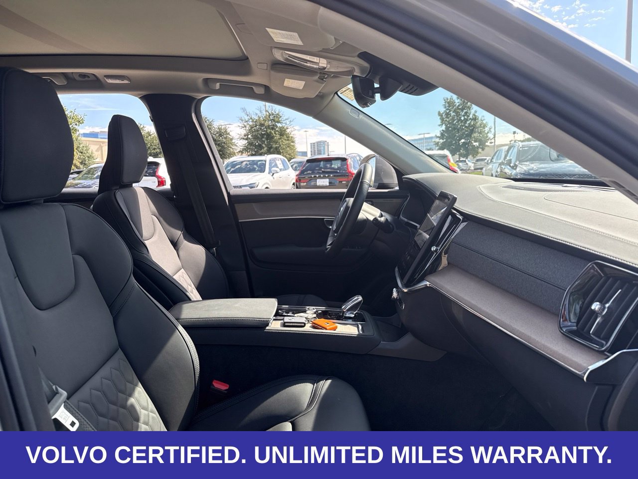 Certified 2026 Volvo XC90 B6 Plus AWD/4WD image 17