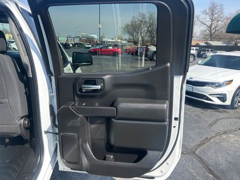 Used 2019 Chevrolet Silverado 1500 W/T w/ WT Fleet Convenience Package AWD/4WD image 11