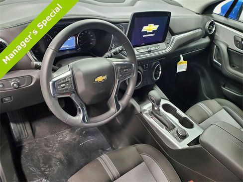 New 2025 Chevrolet Blazer LT w/ Driver Confidence Package image 10