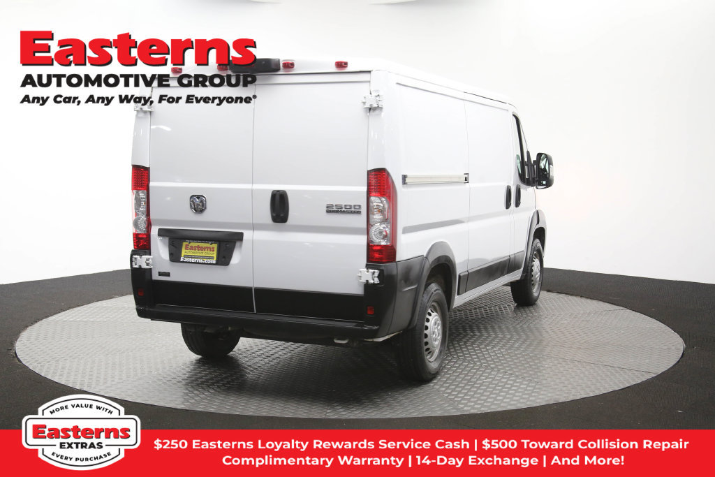 Used 2025 RAM ProMaster 2500 w/ Convenience Group FWD image 39