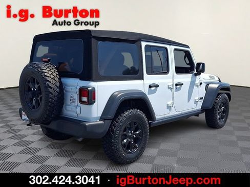 Used 2022 Jeep Wrangler Unlimited Sport AWD/4WD image 6