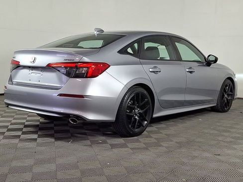 Used 2023 Honda Civic Sport image 9