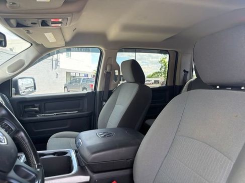 Used 2023 RAM 1500 Express w/ Wheel & Sound Group AWD/4WD image 31