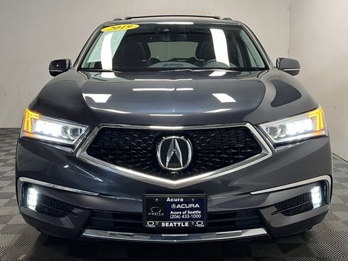 Used 2019 Acura MDX SH-AWD w/ Advance Package image 2