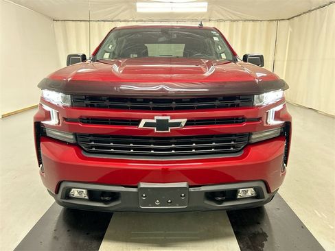 Used 2021 Chevrolet Silverado 1500 RST image 3