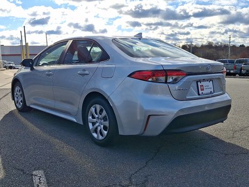 Certified 2026 Toyota Corolla LE image 4