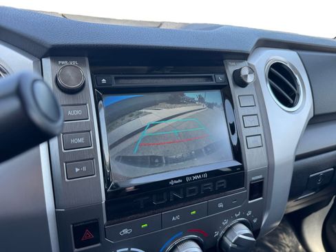 Used 2017 Toyota Tundra SR5 RWD image 13
