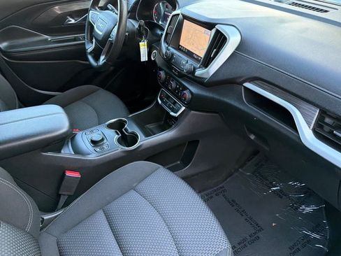 Used 2023 GMC Terrain SLE w/ Driver Convenience Package FWD image 16