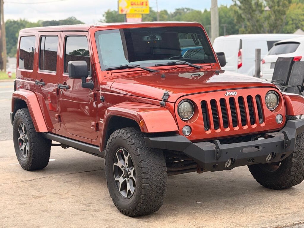 Used 2014 Jeep Wrangler Unlimited Sahara w/ Connectivity Group AWD/4WD image 1