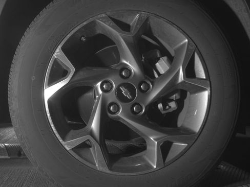 Used 2025 Chevrolet Trax LT image 13