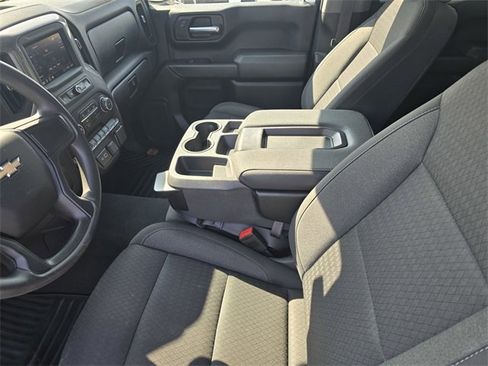 Used 2023 Chevrolet Silverado 1500 Custom image 19