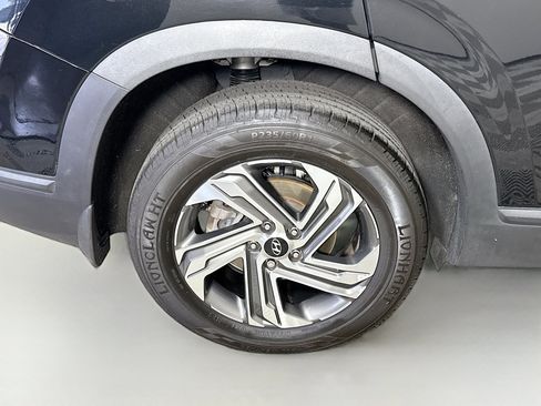 Used 2021 Hyundai Santa Fe SE image 32