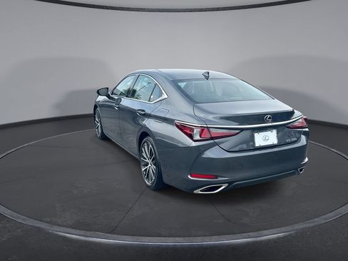 Used 2025 Lexus ES 350 w/ Premium Package FWD image 10