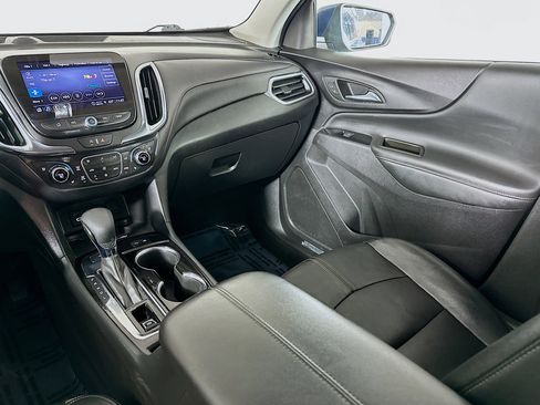 Used 2024 Chevrolet Equinox Premier image 21
