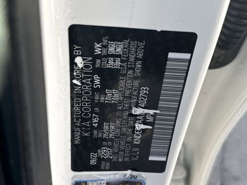 Used 2023 Kia Seltos EX image 35