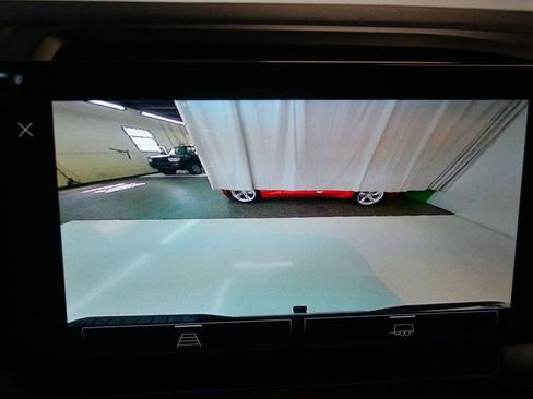 Used 2023 GMC Sierra 1500 SLT w/ SLT Premium Package image 66