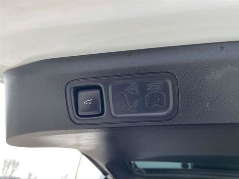 Used 2019 Ford Expedition Limited w/ Equipment Group 301A image 43