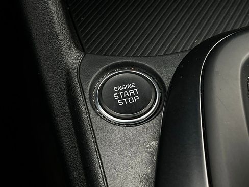 Used 2025 Kia K4 LXS image 25