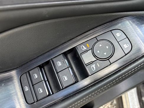 Certified 2023 Nissan Rogue SV w/ SV Premium B Package image 13