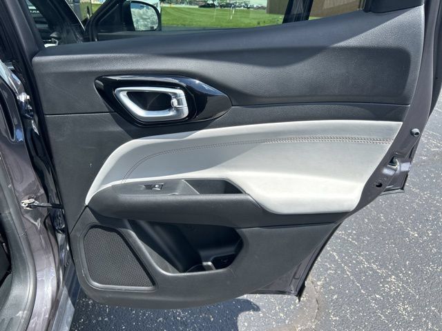 Used 2024 Jeep Compass Limited AWD/4WD image 25