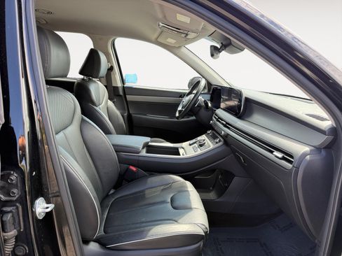 Used 2024 Hyundai Palisade SEL FWD image 19