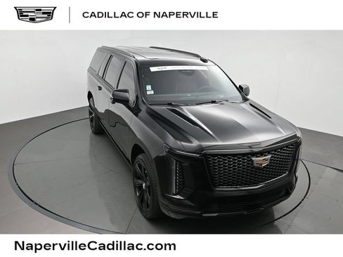Used 2025 Cadillac Escalade ESV Sport w/ Touring Package AWD/4WD image 1