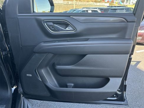 Used 2021 Chevrolet Tahoe RST image 14