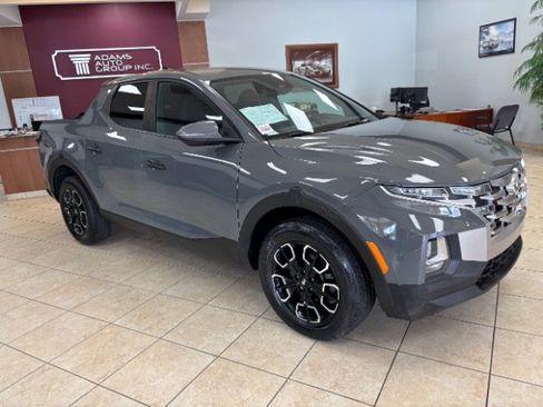 Used 2022 Hyundai Santa Cruz SEL FWD image 9