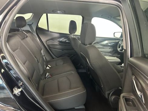 Used 2024 GMC Terrain SLE AWD/4WD image 26