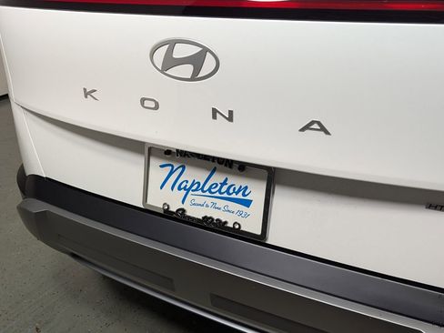 New 2026 Hyundai Kona SEL Premium AWD/4WD image 8