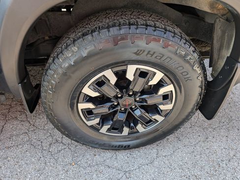Used 2023 Nissan Frontier Pro-X w/ Tow Package RWD image 26