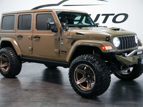 Used 2025 Jeep Wrangler Unlimited Sport AWD/4WD image 7