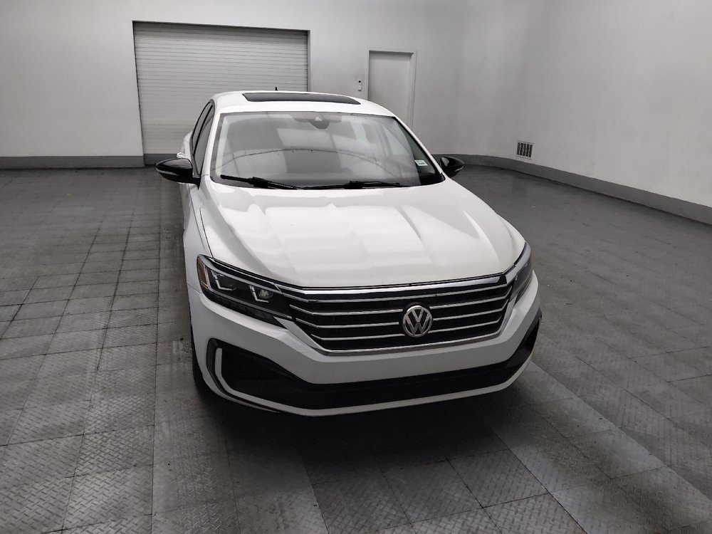 Used 2020 Volkswagen Passat 2.0T R-Line FWD image 14