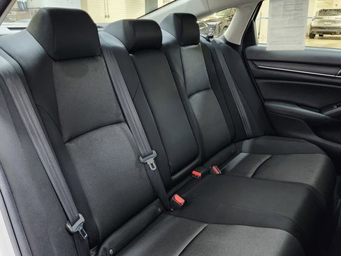 Used 2021 Honda Accord LX image 21