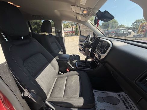 Used 2019 GMC Canyon SLE w/ Driver Alert Package AWD/4WD image 13