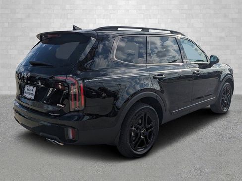 Used 2024 Kia Telluride SX Prestige X-Line image 3