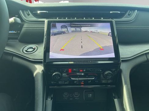 Used 2024 Jeep Grand Cherokee L Limited w/ Trailer Tow Package AWD/4WD image 20