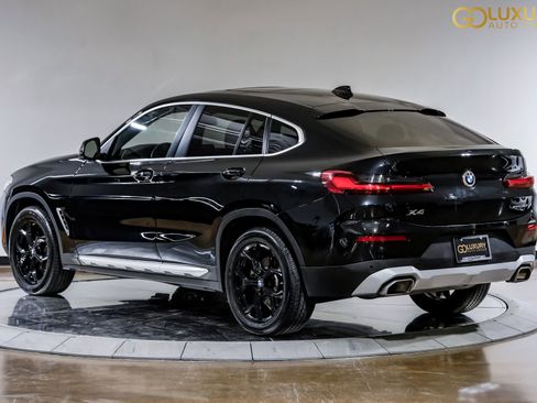 Used 2024 BMW X4 xDrive30i image 12
