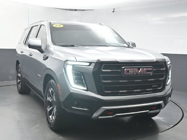 Used 2025 GMC Yukon AT4 Ultimate w/ LPO, Floor Liner Package AWD/4WD image 2