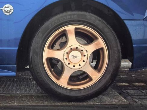 Used 2004 Ford Mustang Premium RWD image 10